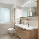 Διαμέρισμα Annette's Luxuswohnung Am Stadtpark Φριντρισχάφεν