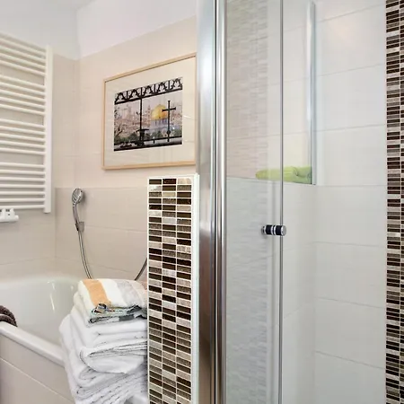 Annette's Luxuswohnung Am Stadtpark *