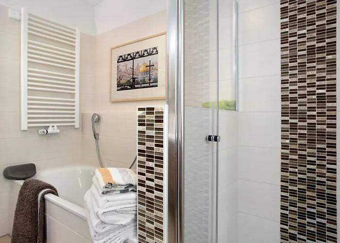 Annette's Luxuswohnung Am Stadtpark * Friedrichshafen